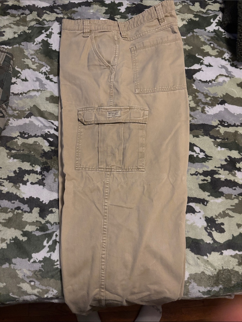 Wrangler Men's Cargo Pants - Khaki